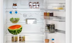 Hladilni-aparati-in-vinske-vitrine/21876122_KBN96ADD0_PGA4_def