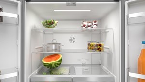 Hladilni-aparati-in-vinske-vitrine/23340194_KMC85LBEA_PGA4_def