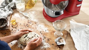 novo-uvozeni-izdelki/17645384_sugarfree_bread_bake_it_youselfx900_MUM8_Cherry_Red_F39_def