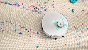 novo-uvozeni-izdelki/26677183_BO_Robotics_Secondaries_Website_Loudspeaker_BCRD2Wx1800_def